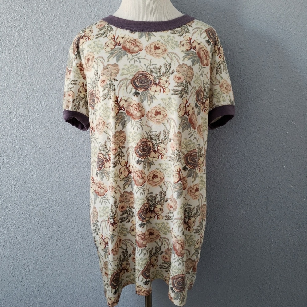 *LulaRoe* Liv Top